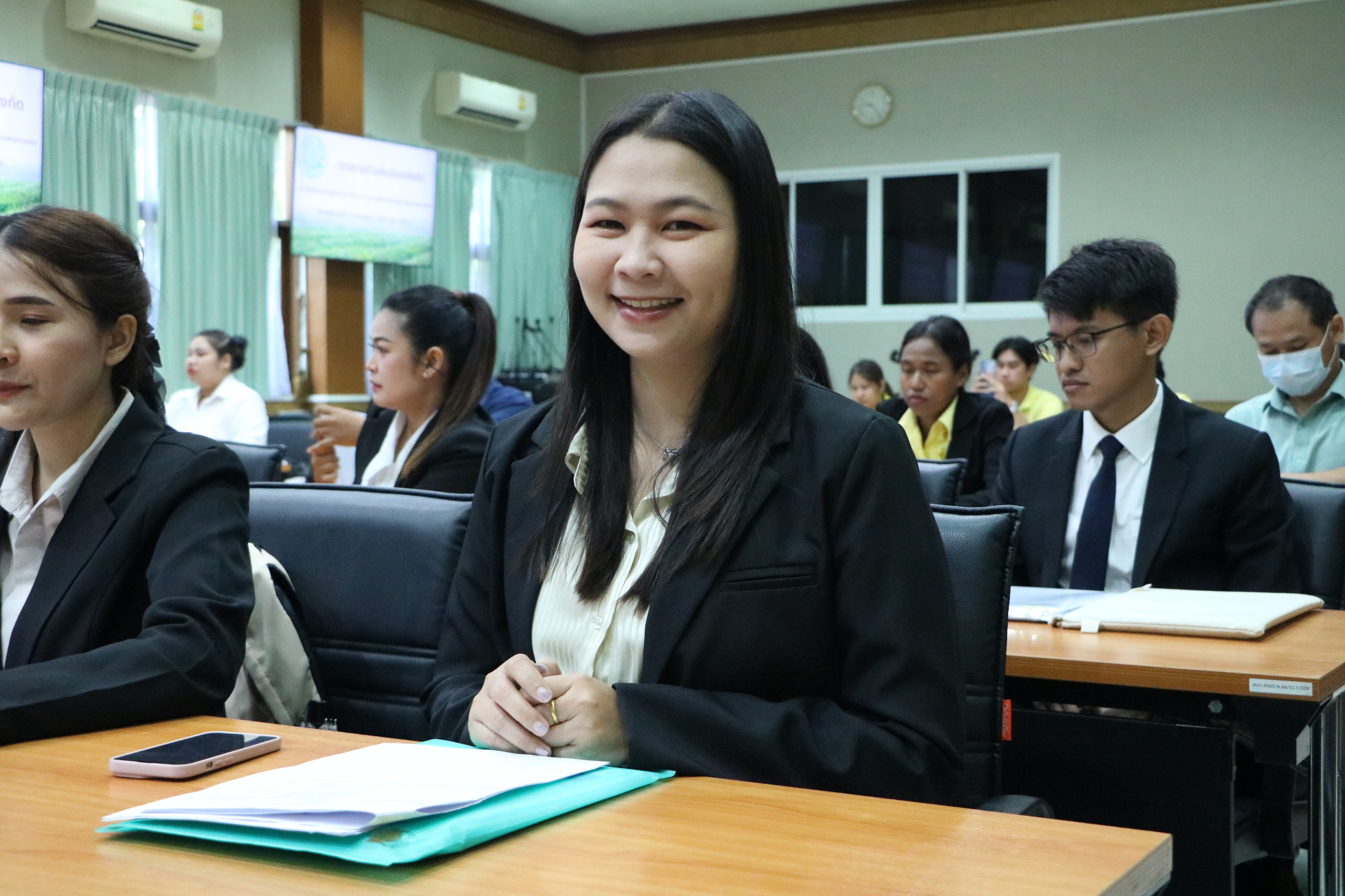 title - ส.ป.ก. รับรายงานตัวเพื่อบรรจุและแต่งตั้งเป็นข้าราชการพลเรือนสามัญ